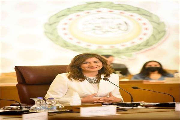 السفيرة نبيلة مكرم   وزيرة الدولة للهجرة وشئون المصريين بالخارج