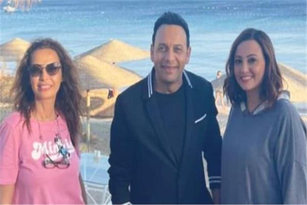 بشري مصطفي قمر و داليا مصطفي