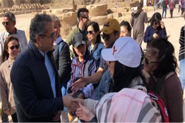أسرة أوكرانية تشيد بالإجراءات الاحترازية المصرية لمواجهة كورونا