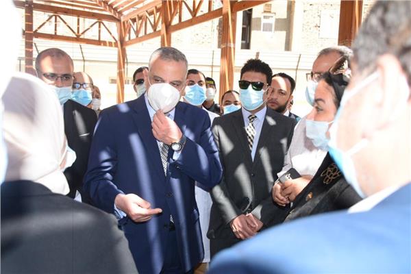 المحافظ يتفقد قسم علاج الادمان بمستشفى الصحة النفسية بسوهاج