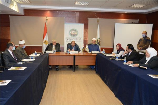 عياد: الإسلام كرّم المرأة وجعل لها مكانة اجتماعية خاصة