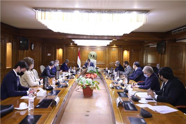  الدكتور خالد عبدالغفار وزير التعليم العالي والبحث العلمى 