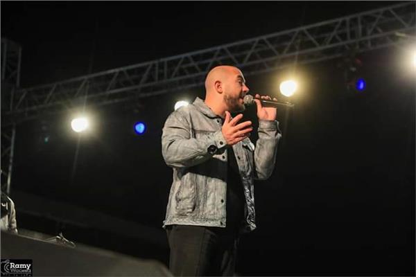 العسيلى يتألق فى حفل بالعاصمة الإدارية الجديدة 