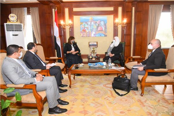 وزيرتا الهجرة والتضامن الاجتماعي