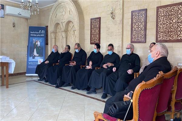 بطريرك الكاثوليك يستقبل كهنة الإيبارشية البطريركية في اللقاء الدوري