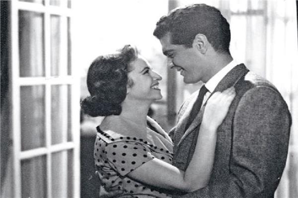 عمر الشريف وفاتن حمامة 