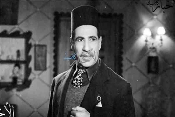 الفنان عباس فارس