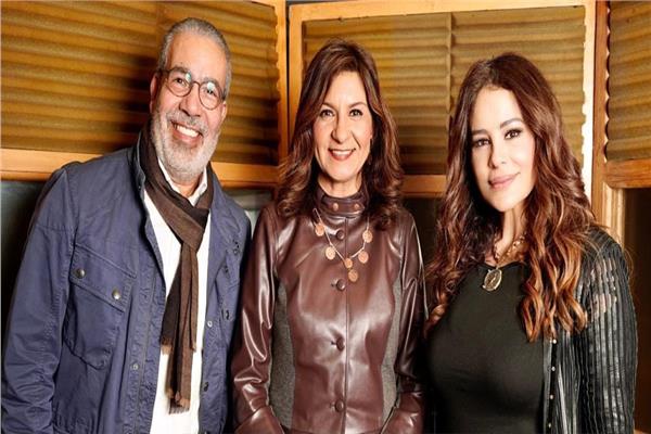 السفيرة نبيلة مكرم