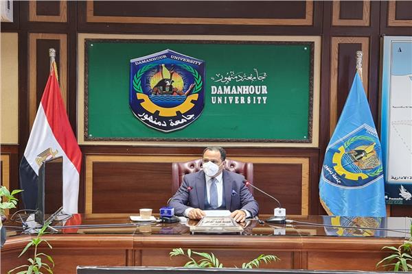رئيس جامعة دمنهور :بنك الأفكار  يساهم فى تنمية المجتمع  والإرتقاء به