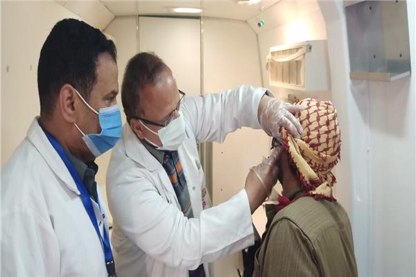  قافلة طبية بقرية عرب السلطان بالمنيا