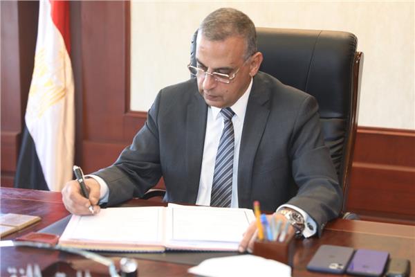  اللواء طارق الفقى محافظ سوهاج