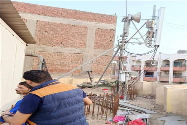 ضبط شبكة محمول مخالفة في الطالبية بالجيزة