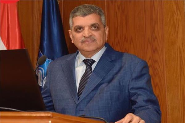 الفريق أسامة ربيع رئيس هيئة قناة السويس