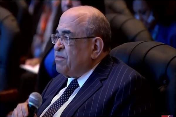  الدكتور مصطفى الفقي