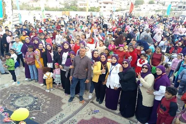يوم ترفيهي للأيتام  على شاطئ 