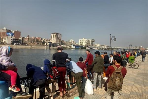  انتشال جثمان عامل بالأتوبيس النهرى 