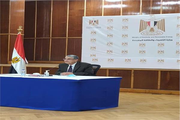 الدكتور محمد شاكر وزير الكهرباء والطاقة المتجددة 