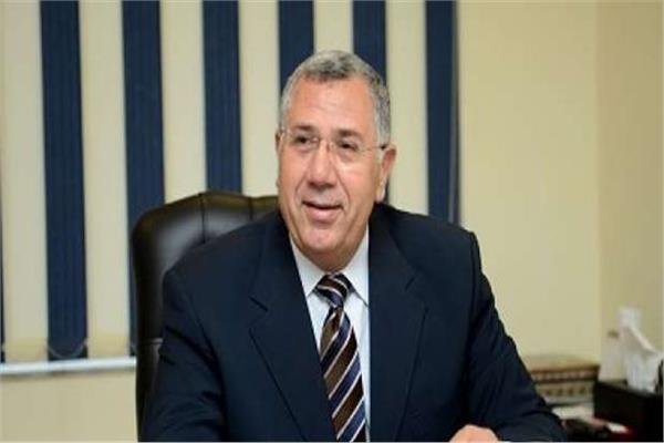 السيد القصير وزير الزراعة واستصلاح الأراضي