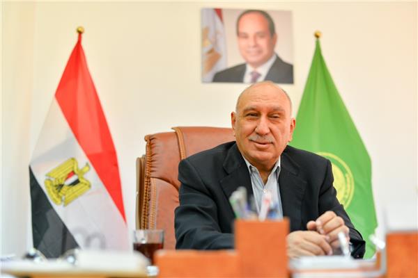 النائب أحمد عثمان