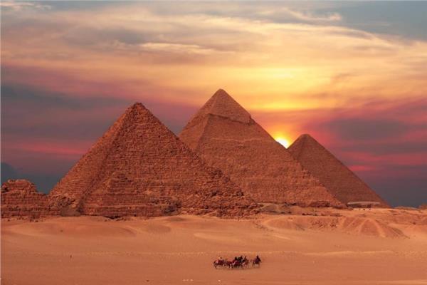 أهرامات الجيزة