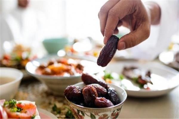 لمناعة قوية.. أفضل طريقة لتناول الإفطار والسحور يوميا