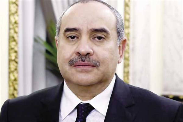 محمد منار عنبه  وزير الطيران المدني