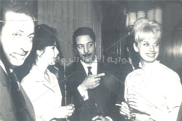 «هزار قلب جد».. أزمة بين رشدي أباظة وسامية جمال بسبب «صباح»