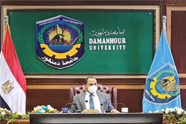  الدكتور عبيد صالح رئيس جامعة دمنهور