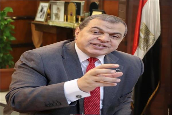 وزير القوى العاملة محمد سعفان