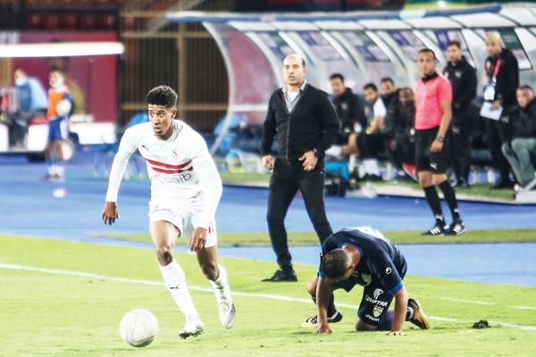  الزمالك يسعى للفوز على البنك والاستمرار  فى صدارة الدورى