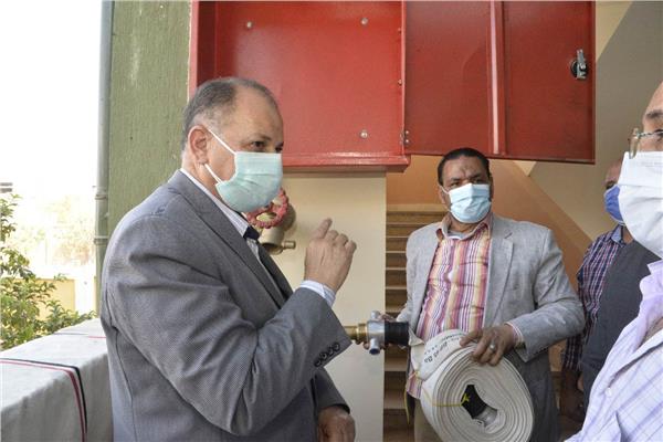 محافظ أسيوط يفتتح جناح توسع بمدرسة أبوتيج
