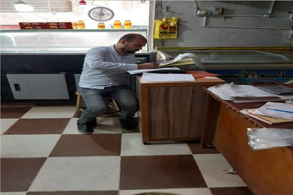 ضبط مصنع لانتاج الادوات المنزليه بدون ترخيص بالمنوفية