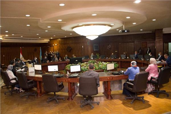 ترقية 11 عضواً بهيئة التدريس وتعيين 10 مدرسين بجامعة طنطا