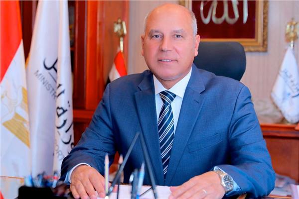 وزير النقل المهندس كامل الوزير