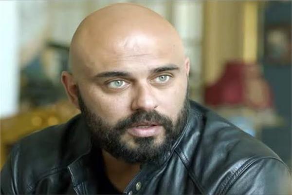  الفنان أحمد صلاح حسني 