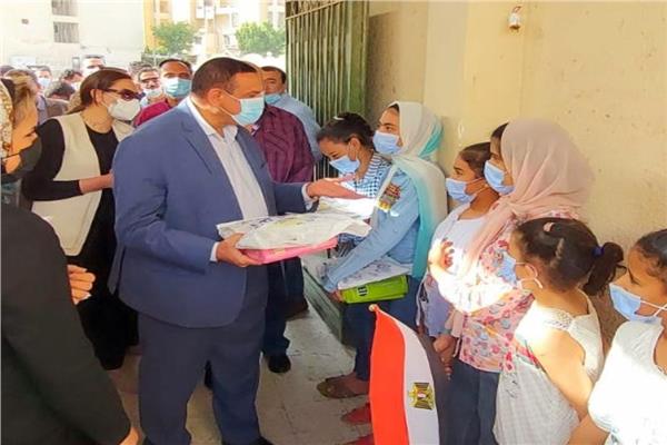 اللواء  هشام آمنة محافظ البحيرة