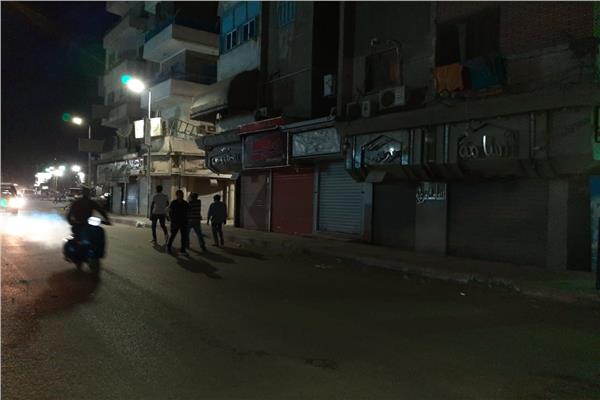 التزام أصحاب المحلات التجارية في السويس