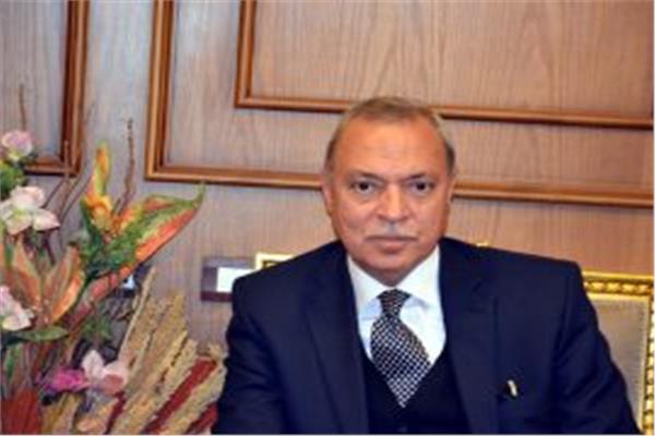  اللواء عبد الحميد الهجان محافظ القليوبية،