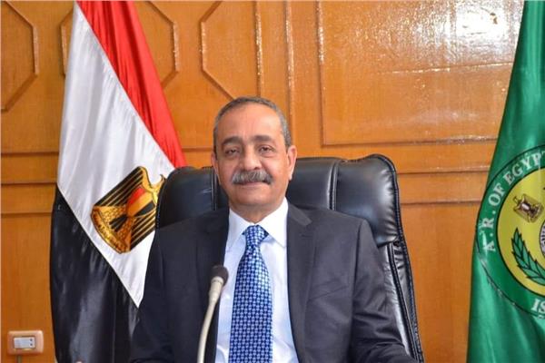 محافظ الاسماعيلية 
