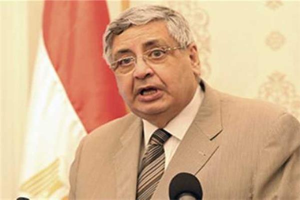  الدكتور محمد عوض تاج الدين مستشار رئيس الجمهورية للشئون الصحية