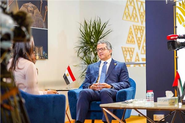 وزير السياحة والآثار يختتم زيارته لدولة الإمارات العربية