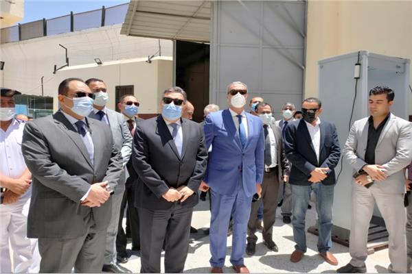 مساعد وزير الداخلية للسجون : تطعيم ٥ الاف سجين من كبار السن ضد فيروس كورونا 