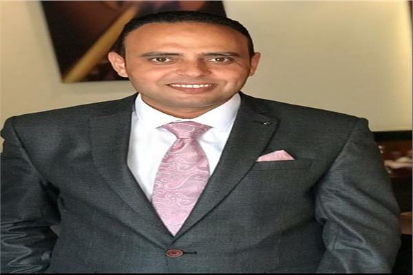  الدكتور سيد خضر الخبير الاقتصادي