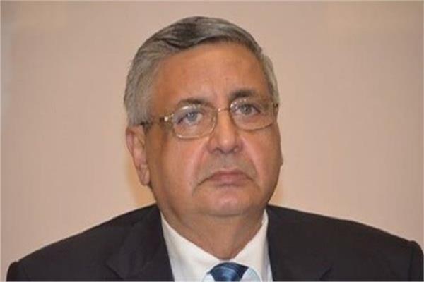  الدكتور محمد عوض تاج الدين