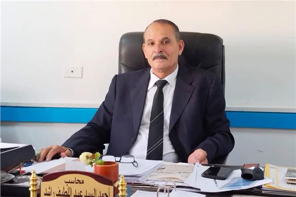  احمد السيد وكيل وزارة التموين بقنا
