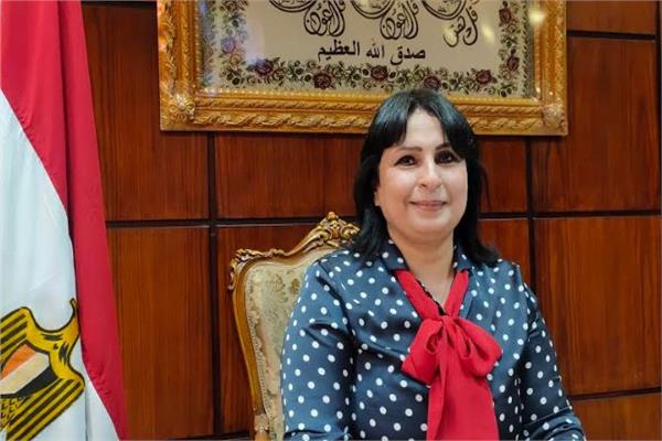 د. عزه عبد العزيز