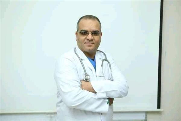  الدكتور أمير غيث