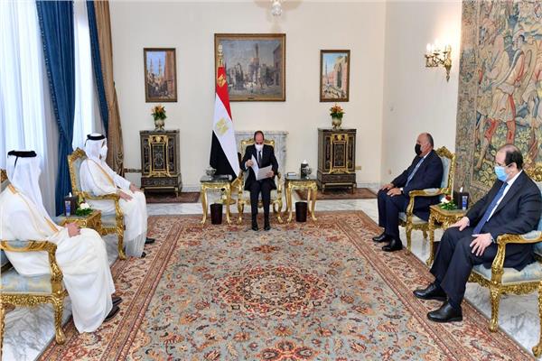 الرئيس السيسي يتسلم رسالة أمير قطر من وزير الخارجية