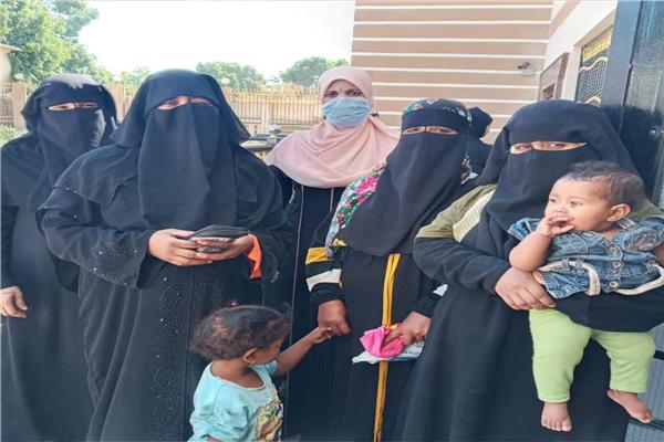 حملات توعية بأهمية لقاح كورونا" ينظم "القومي للمرأة" في الاقصر