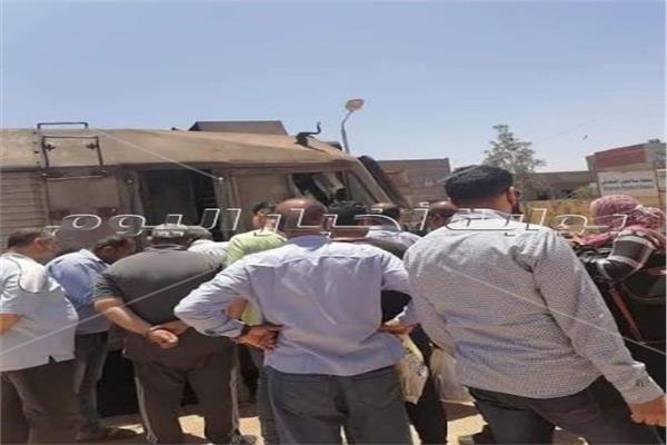 السيطرة علي حريق محدود بإحدى عربات قطار المنصورة / المطرية